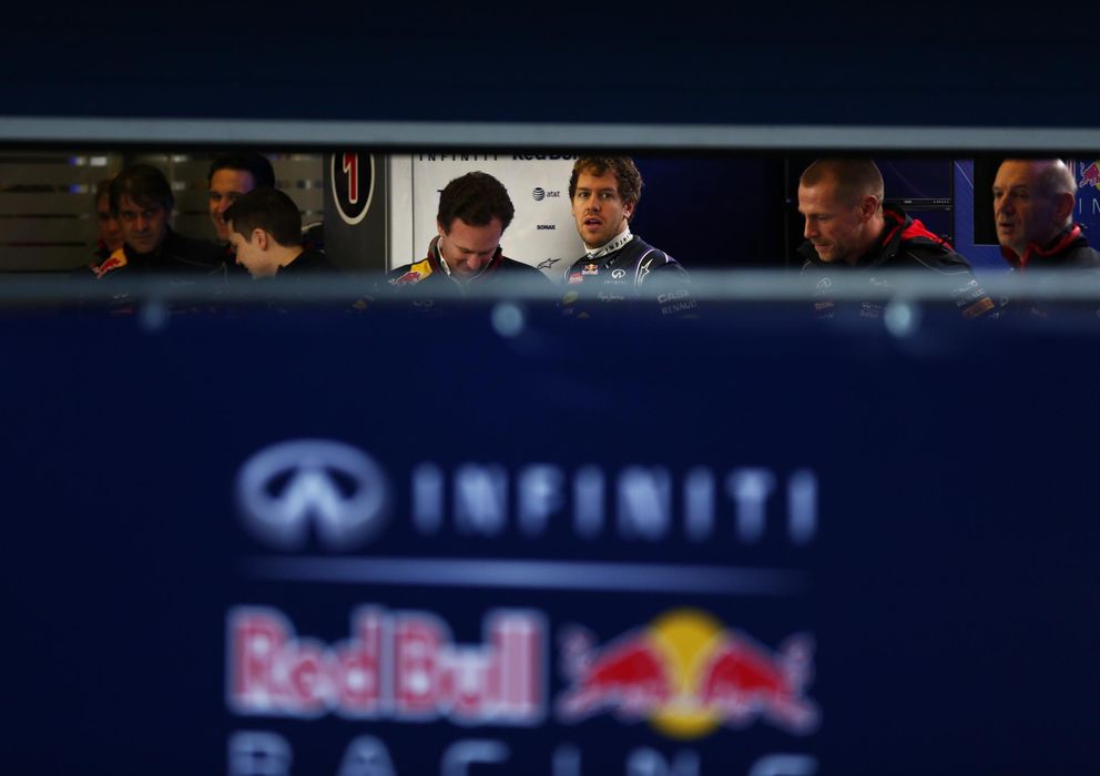 Foto: El equipo Red Bull en el trazado jerezano.