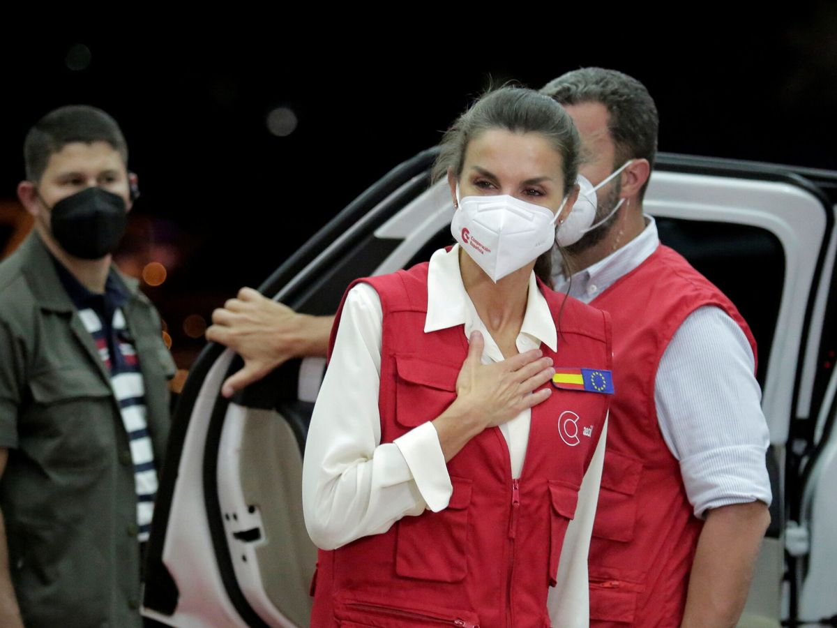 Foto: La Reina, a su llegada a Paraguay. (Reuters)