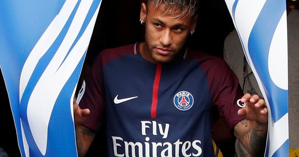 Foto: Neymar, durante su presentación oficial como jugador del PSG. (Reuters)