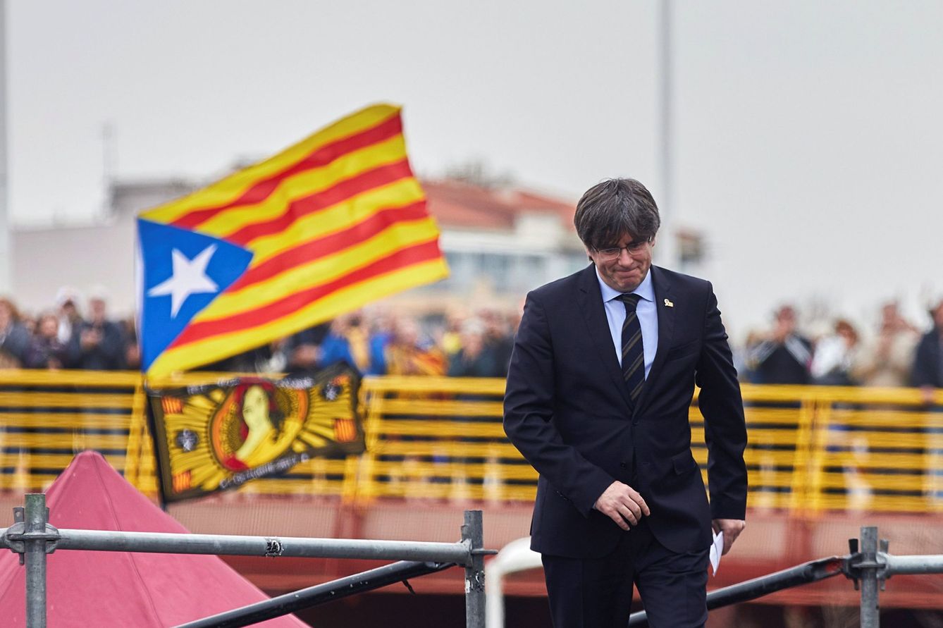 Carles Puigdemont, en el acto de propaganda en Perpiñán. (EFE)
