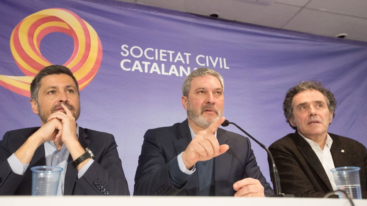 El Colegio de Médicos de Barcelona despide a un directivo por diferencias "ideológicas"