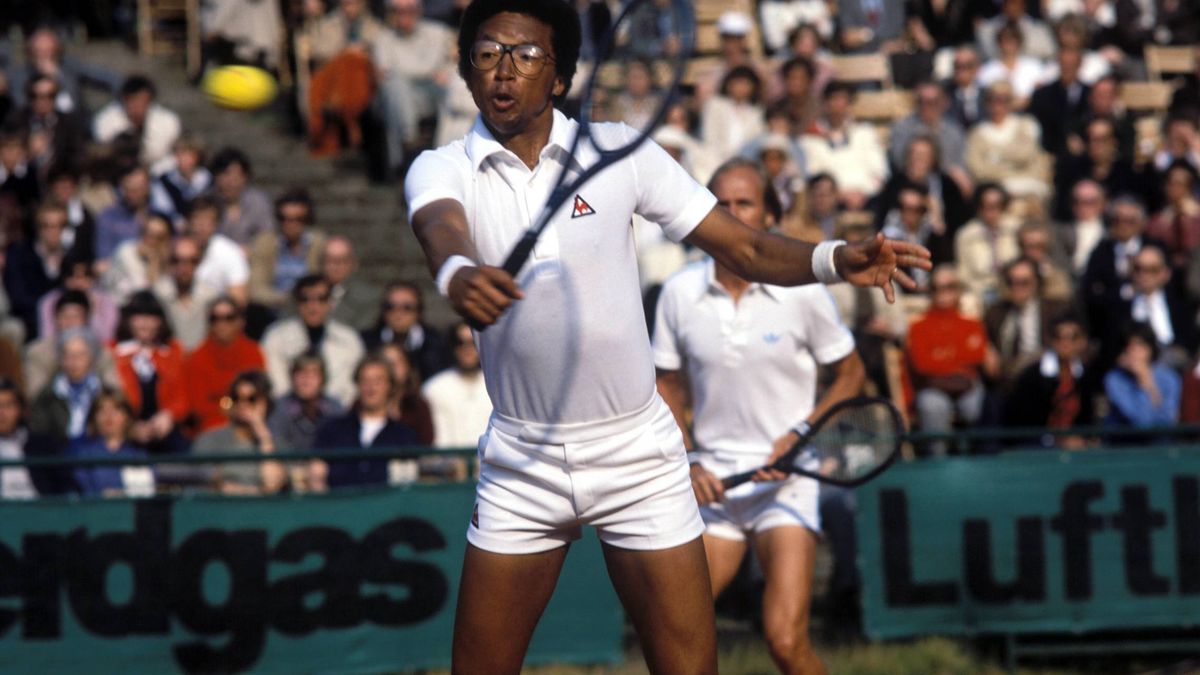Arthur Ashe, el negro que revolucionó el tenis y dio un raquetazo al sida y apartheid