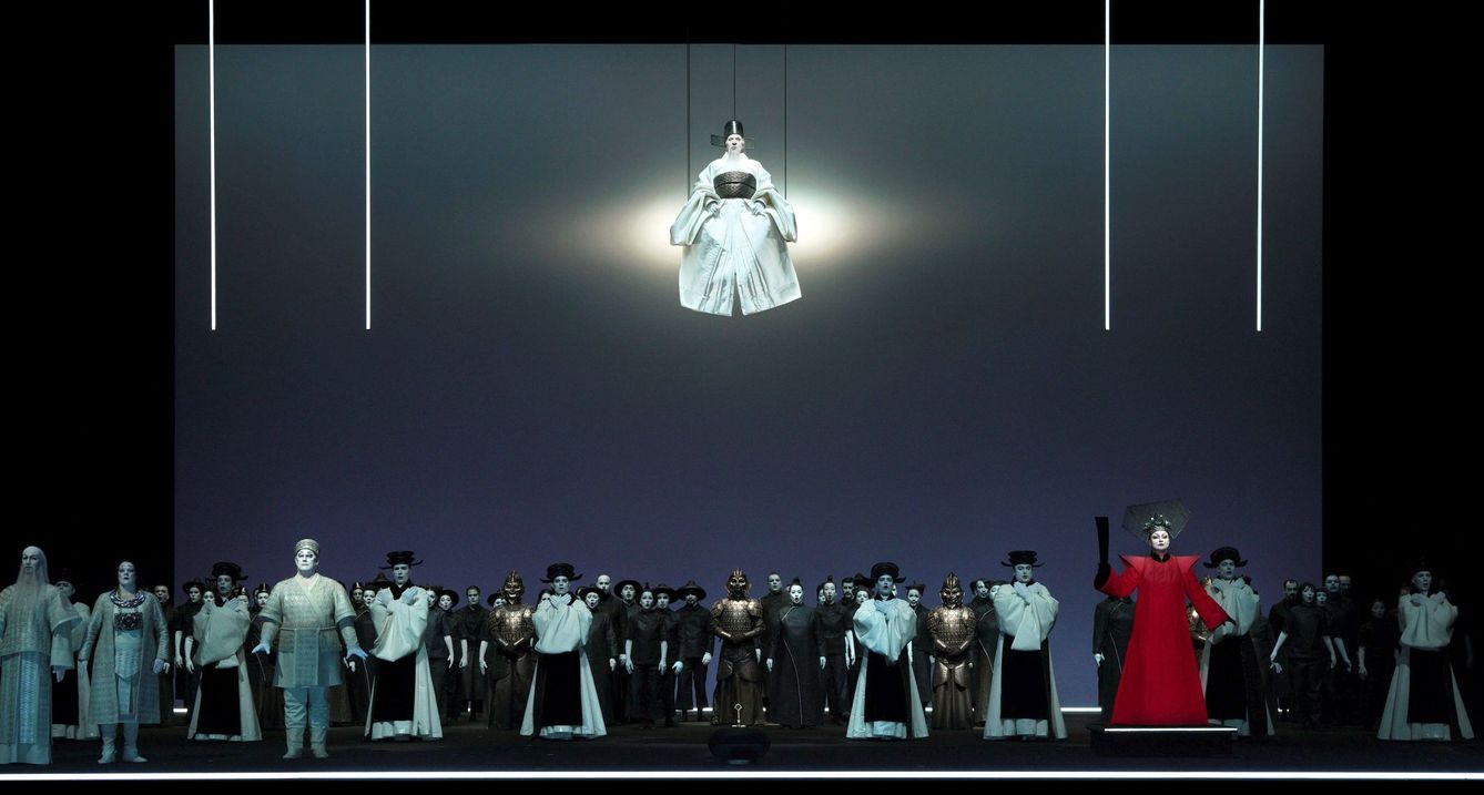 'Turandot', de Giacomo Puccini en el Teatro Real, en versión de Robert Wilson. (Javier del Real)