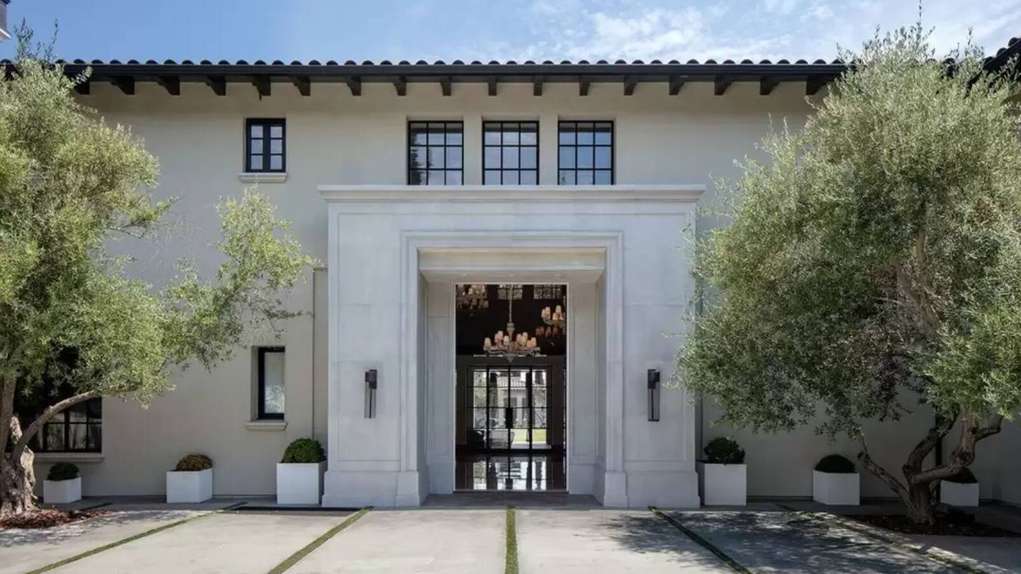 La inmobiliaria Realtor vende esta mansión en la que están interesados Jennifer Lopez y Ben Affleck. (Cortesía)