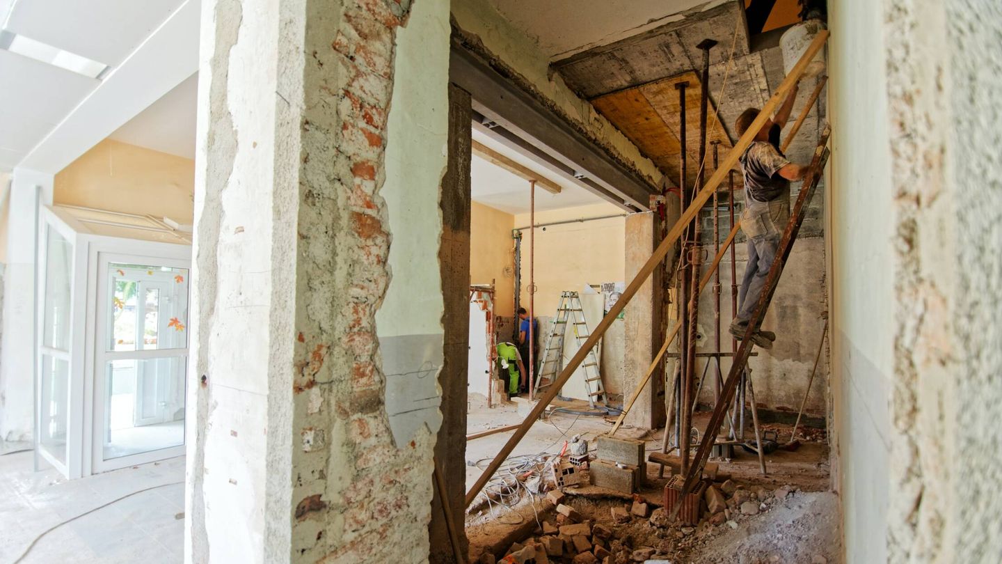 La UE ha hecho hincapié en la necesidad de la renovación de edificios antiguos. (Unsplash)