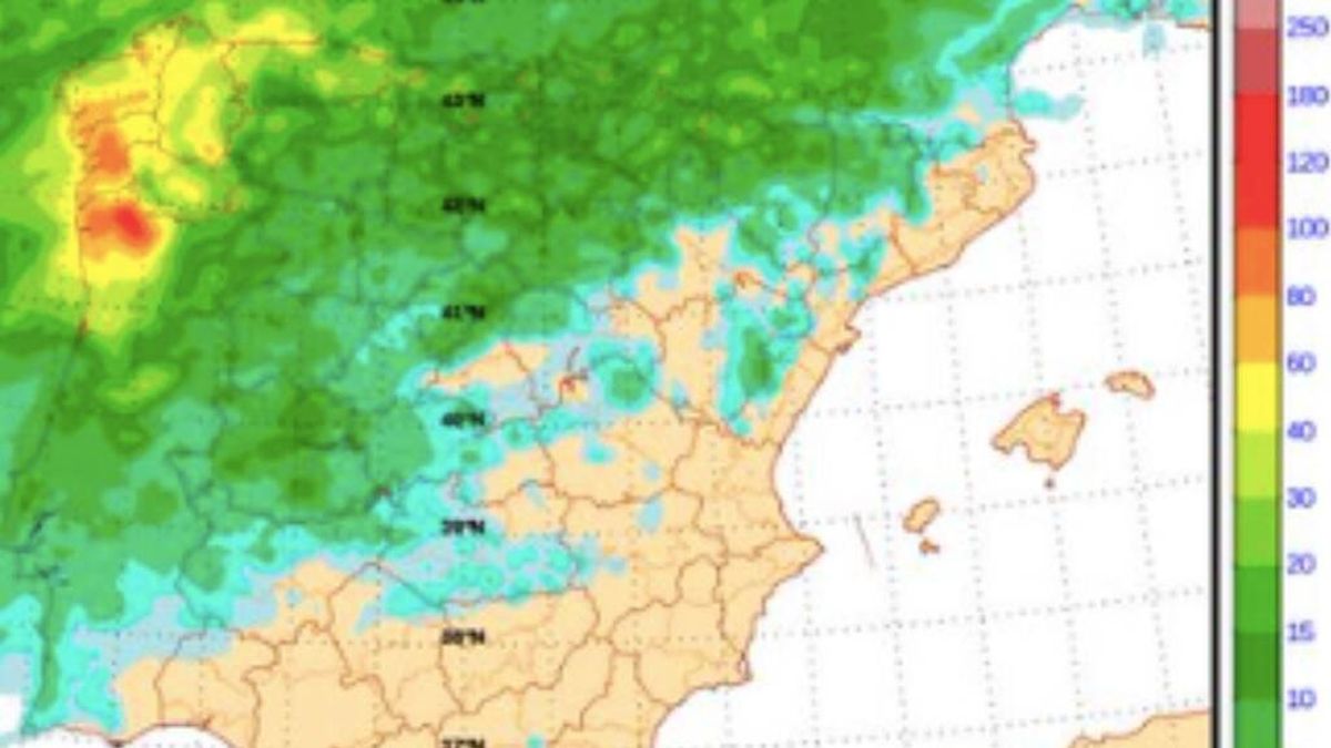 Un río atmosférico divide España por la mitad: el aviso de la Aemet en pleno cambio del tiempo