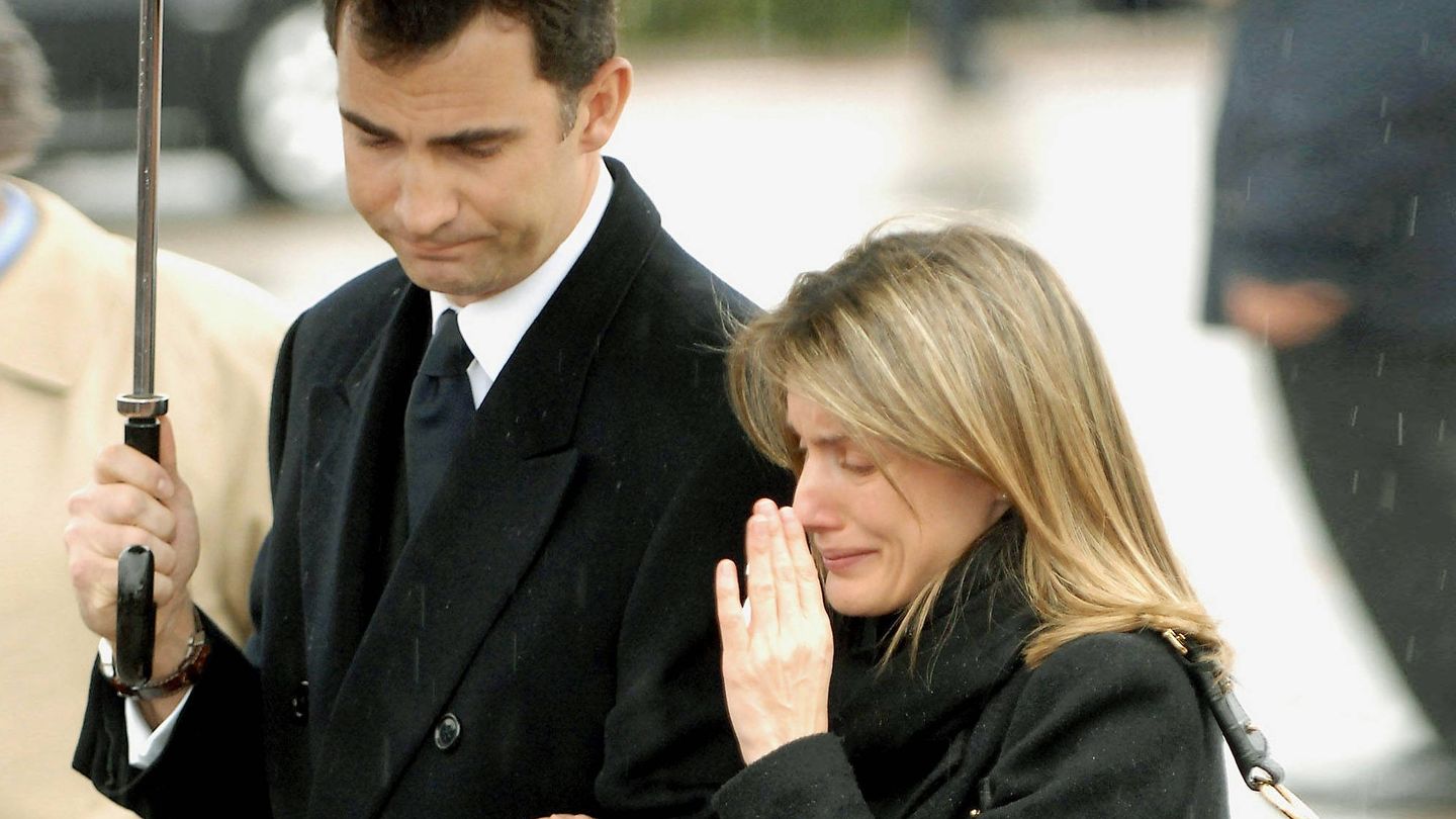 Felipe y Letizia, tras el funeral de Érika Ortiz. (Getty)