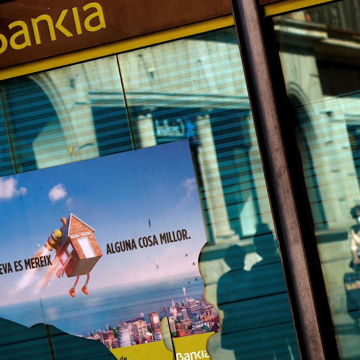 Las acciones Bankia dejarán de cotizar este viernes antes de fusión CaixaBank