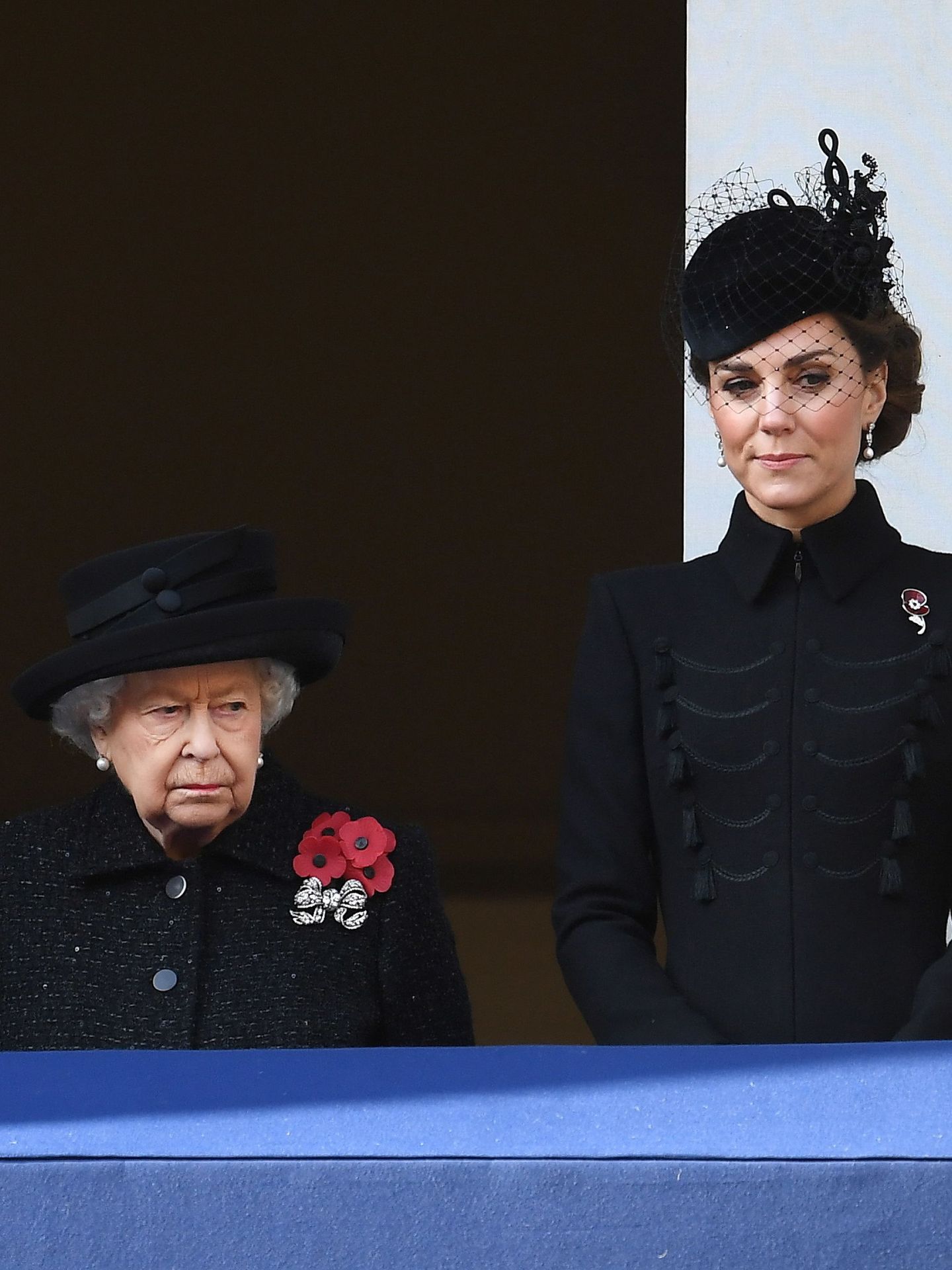 La reina Isabel y Kate Middleton, el pasado noviembre. (EFE)