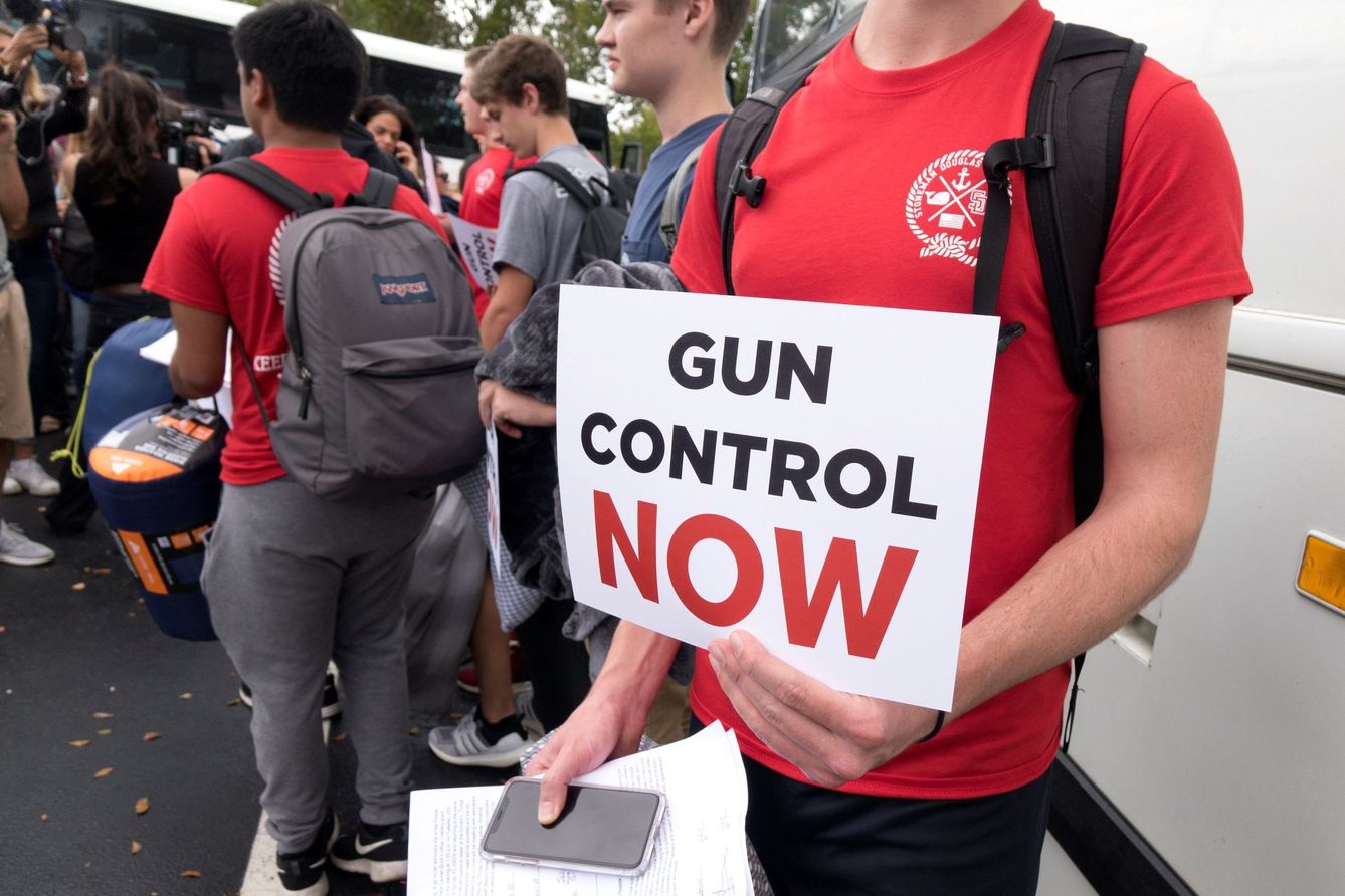 Los estudiantes del instituto Marjory Stoneman Douglas se han movilizado para pedir un endurecimiento de las leyes armamentísticas del país (EFE)