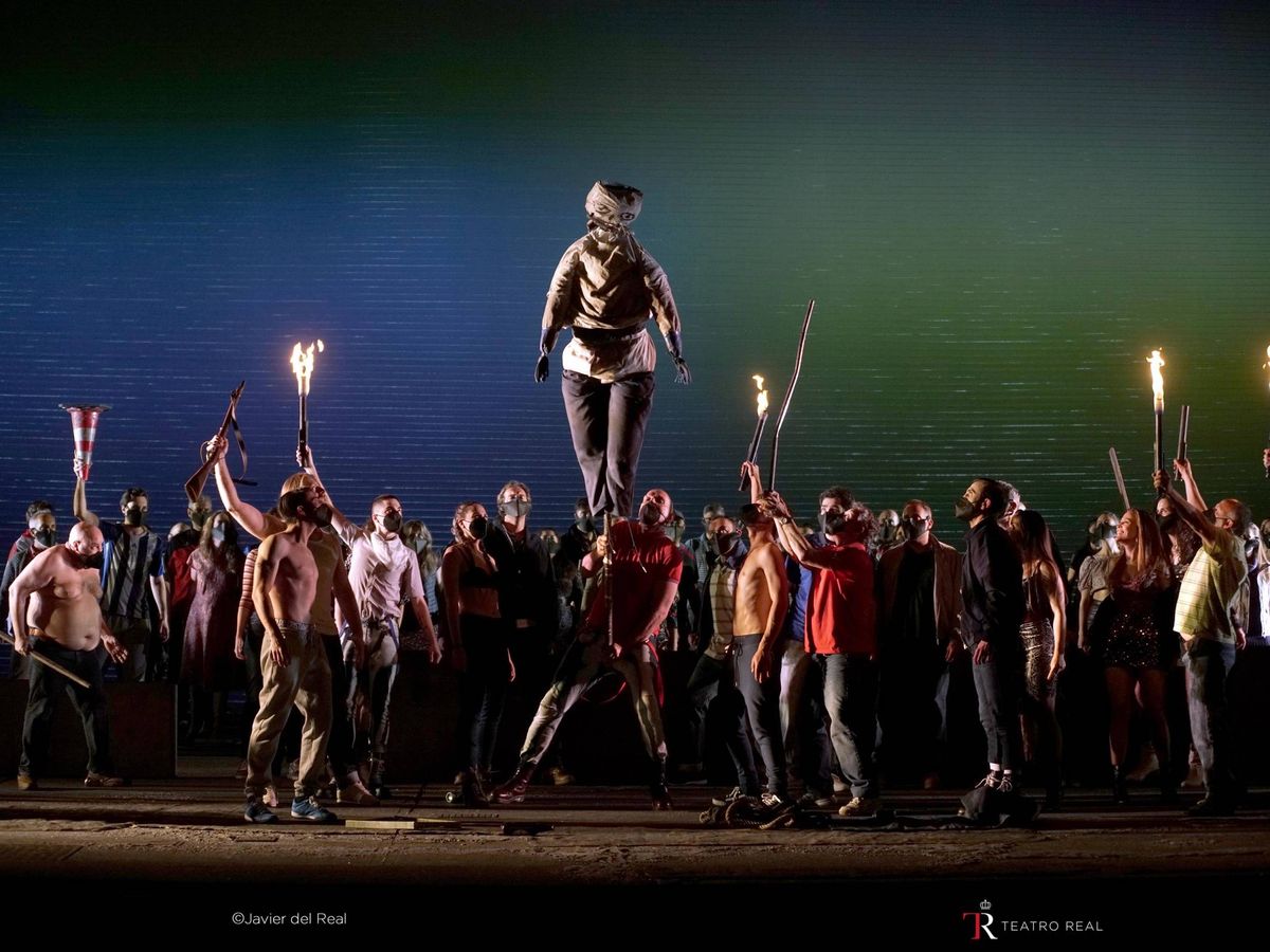 Foto: Momento de la ópera 'Peter Grimes', en el Teatro Real de Madrid. (Teatro Real)
