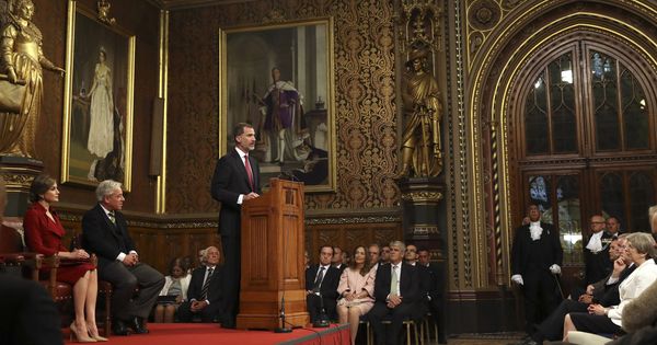 Foto: El rey Felipe pronuncia su discurso en el Palacio de Westminster. (EFE)