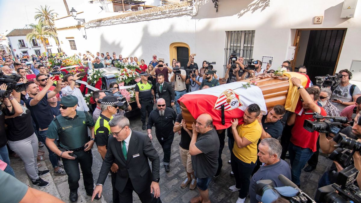 El entierro de José Antonio Reyes: Tengo que despedirme de ti pero no  tengo fuerzas