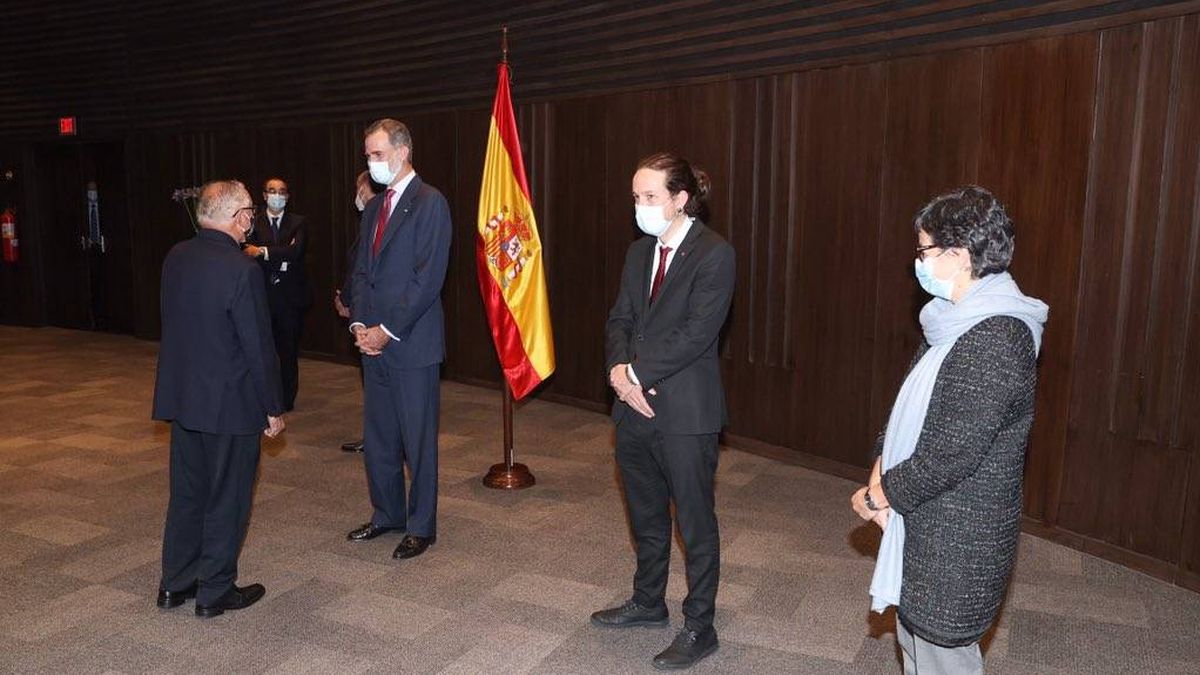 El Rey e Iglesias asisten a la toma de posesión del presidente boliviano Luis Arce