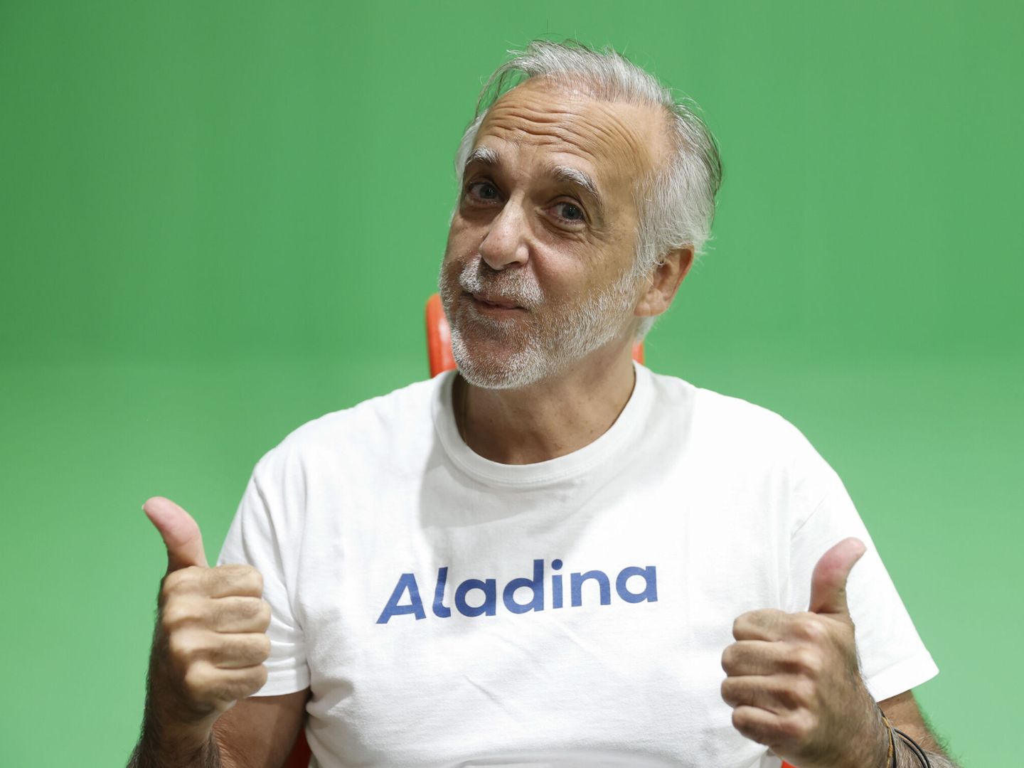 El director Paco Arango, durante el rodaje de su nueva película 'Mi otro Jon', cuyos beneficios van destinados a Aladina. (EFE/Mariscal)