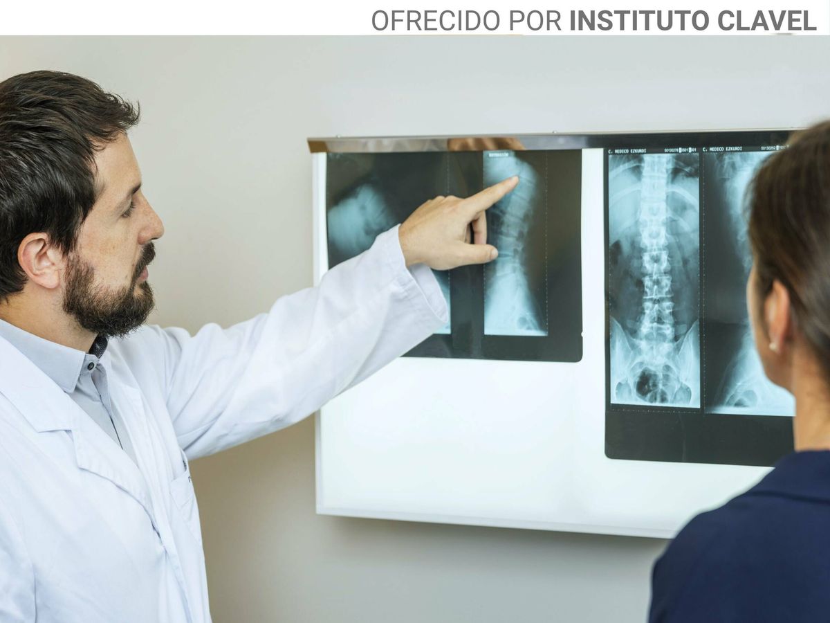 Foto: El doctor Guillermo Montes en consulta. (Foto: cortesía)