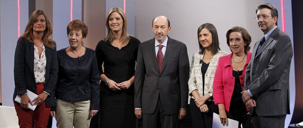 Foto: Rubalcaba: "A Rajoy se le está escapando el país de las manos"
