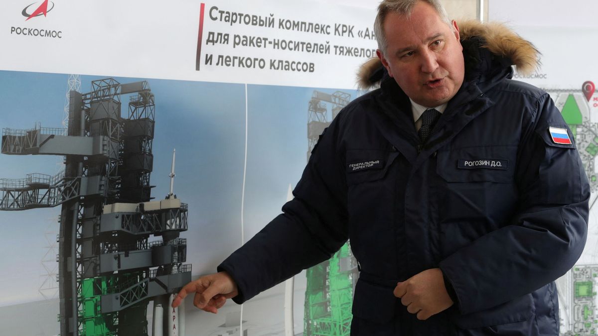 Putin sustituye a Dmitri Rogozin al frente de la agencia espacial rusa