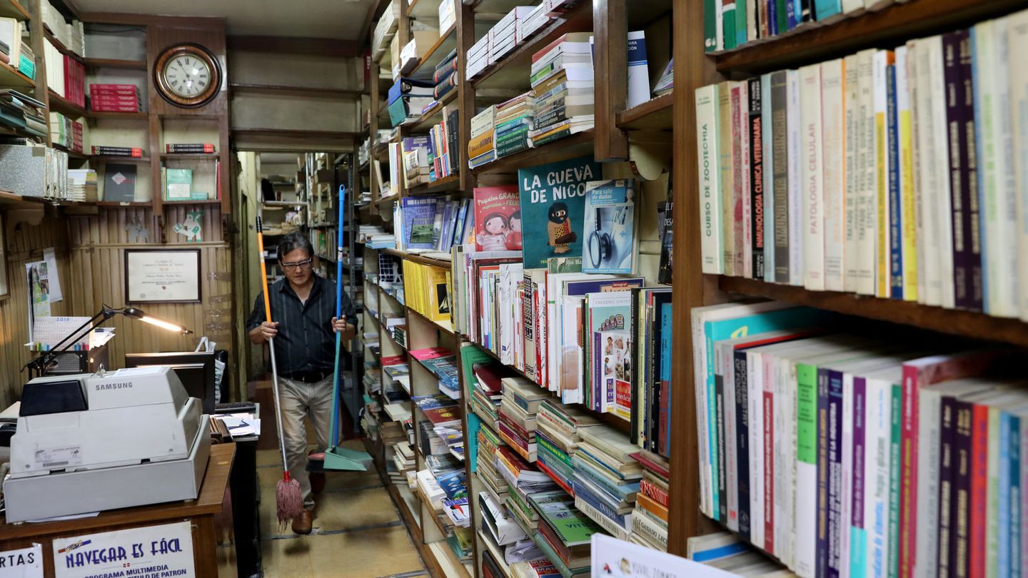 La librería Nicolás de Moya. (Reuters)