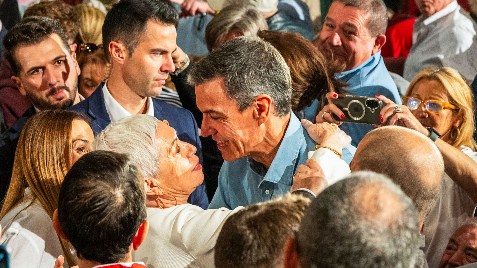 Pedro Sánchez cita a Federico García Lorca en Granada: "Un cantar de mañana que estremezca a los remansos quietos del porvenir"