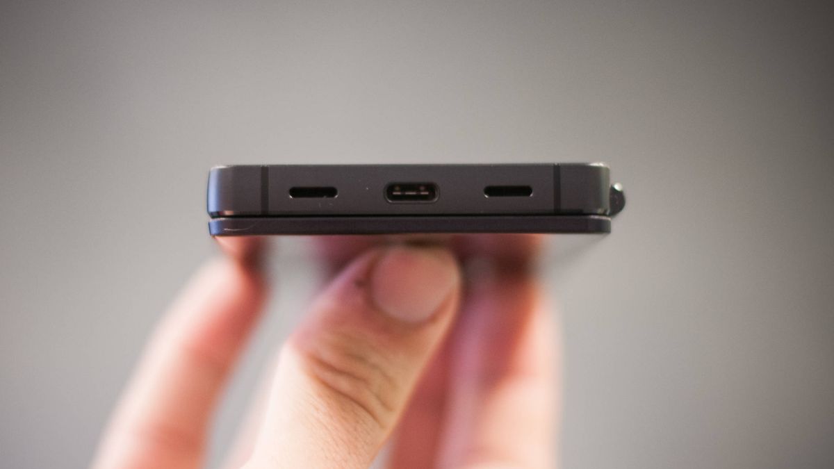 No, no todos los cargadores sirven para tu 'smartphone': así pueden afectar a la batería