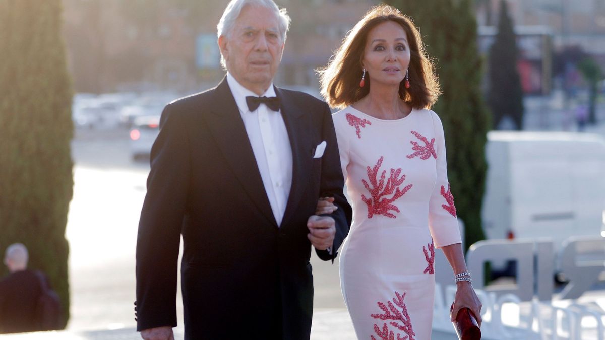 Así han cambiado Isabel Preysler y Mario Vargas Llosa desde el inicio de su relación: de su primera foto juntos a la última