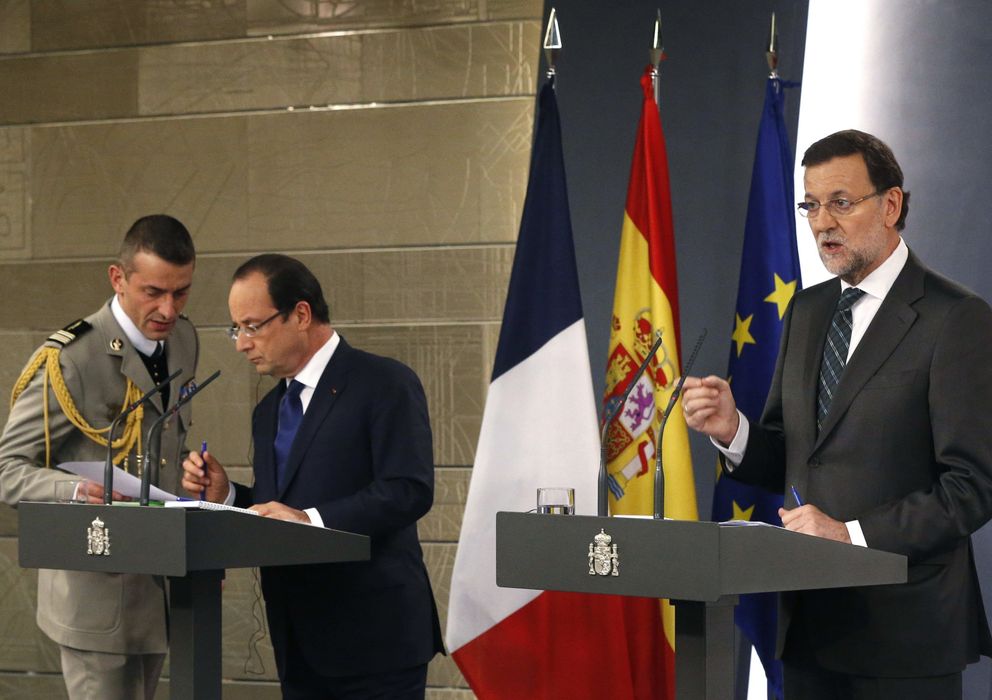 Foto: El presidente del Gobierno, Mariano Rajoy (d), y el presidente francés, François Hollande (2i). (EFE)