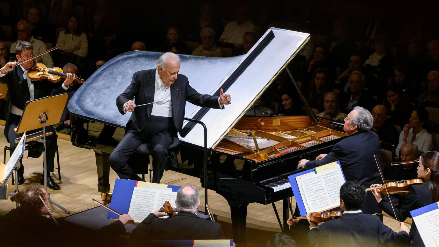 Zubin Mehta y el pianista Yefim Bronfman, en el Auditorio Nacional. (Rafa Martín)