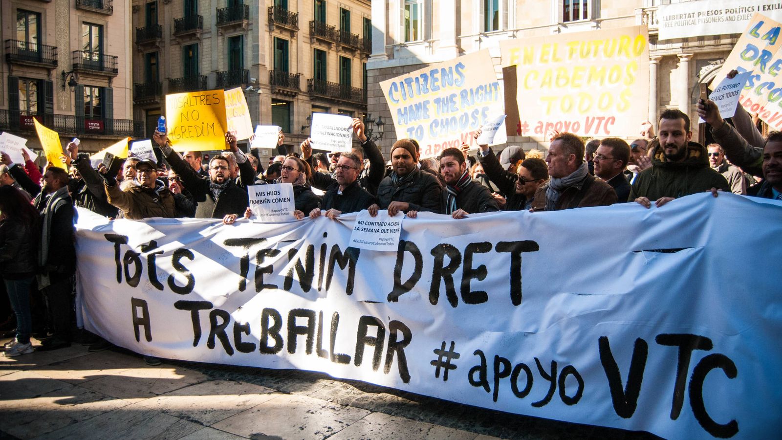 Foto: Manifestación de conductores de VTC el pasado 25 de enero en Barcelona contra las medidas en torno al sector del taxi. Foto: Carmen Castellón.