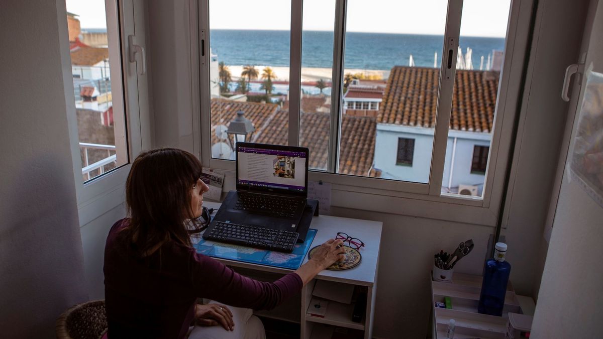 El limbo legal en el que se encuentran miles de trabajadores expatriados en España