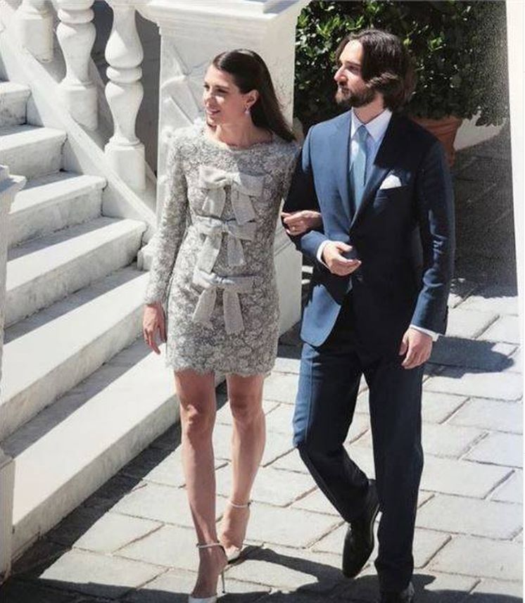 Foto: Dimitri Rassam y Carlota Casiraghi, recién casados. (Casa Principesca de Mónaco)