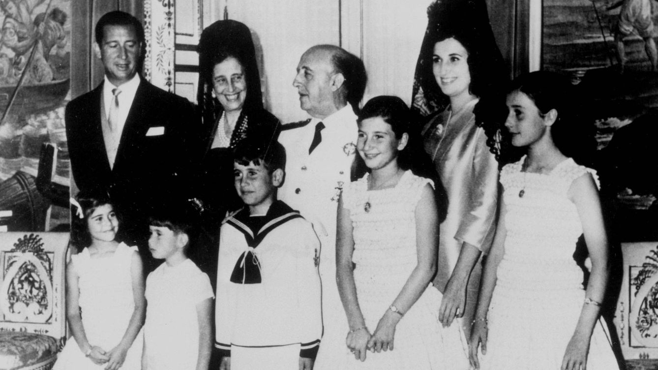 Foto: La familia Franco, en una imagen de archivo. (Cordon Press)