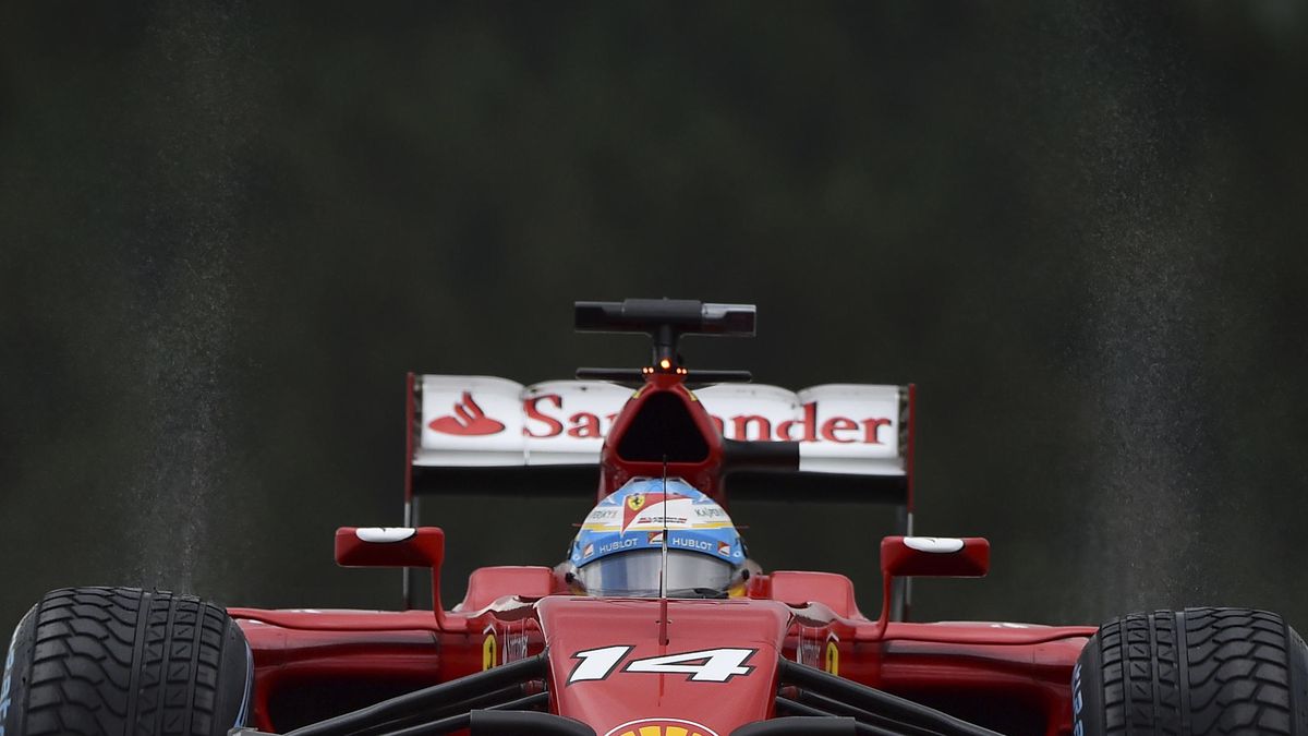 Alonso y Ferrari, sin agua en Spa, pero superados por el 'fueraborda' de Red Bull