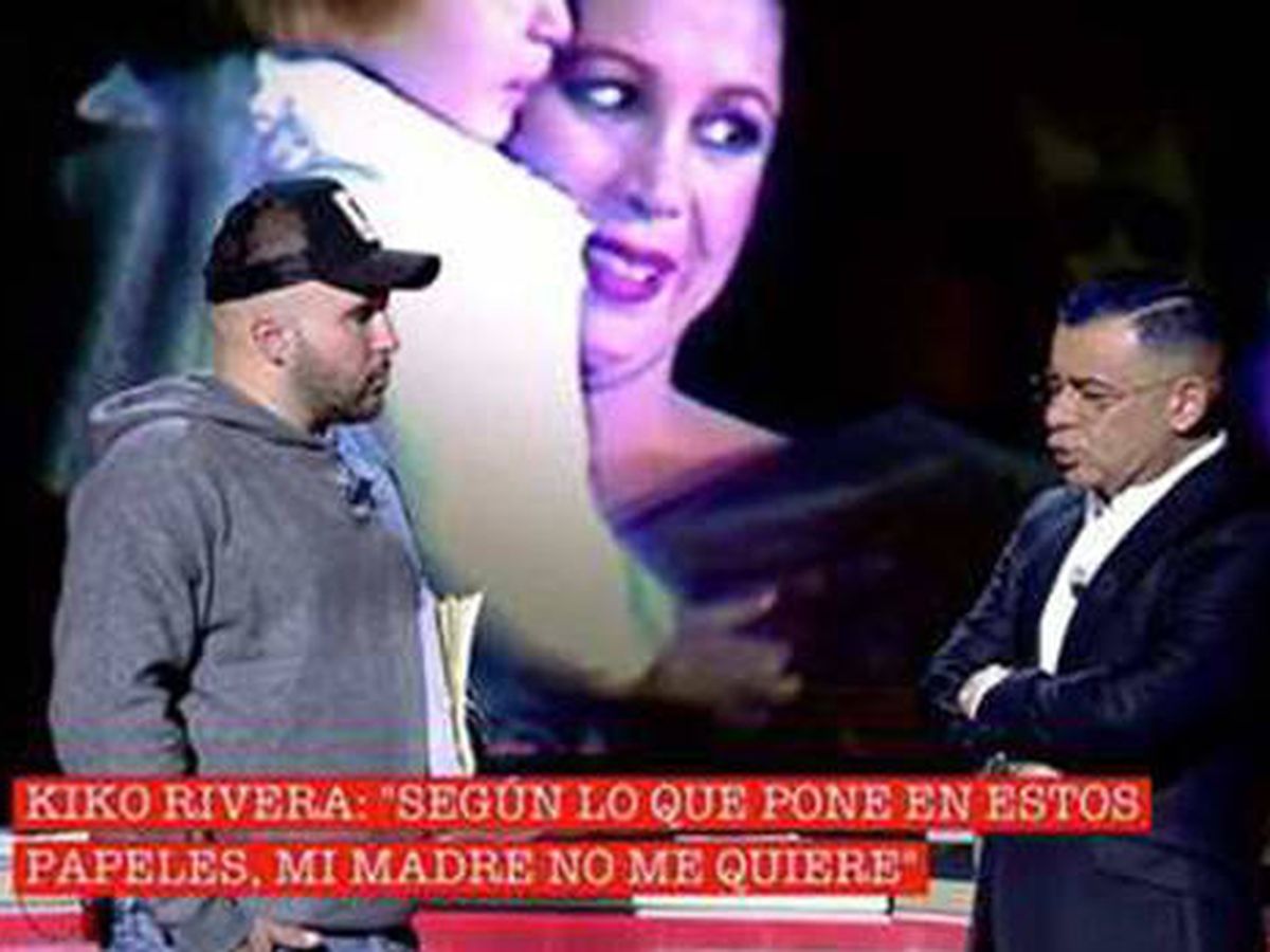 Foto: Jorge Javier y Kiko Rivera, en 'Cantora, la herencia envenenada'. (Telecinco)
