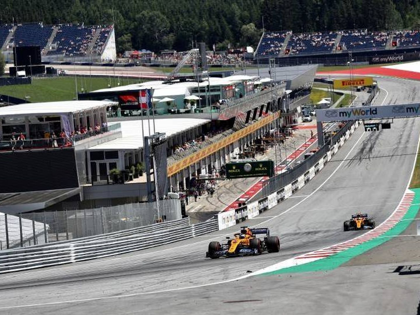 Carlos Sainz hizo de gregario para Lando Norris en la clasificación del GP de Austria. (Imago)