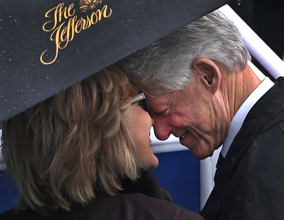 Bill Clinton y su mujer Hillary Clinton (Gtres)