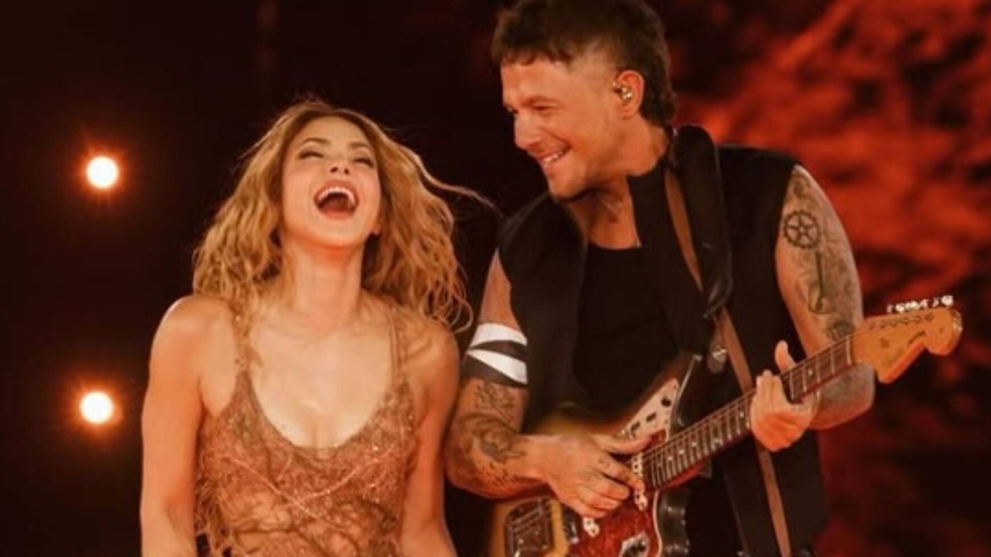 Alejandro Sanz actuó por sorpresa en el concierto de Shakira en Madrid. (Instagram/@alejandrosanz)