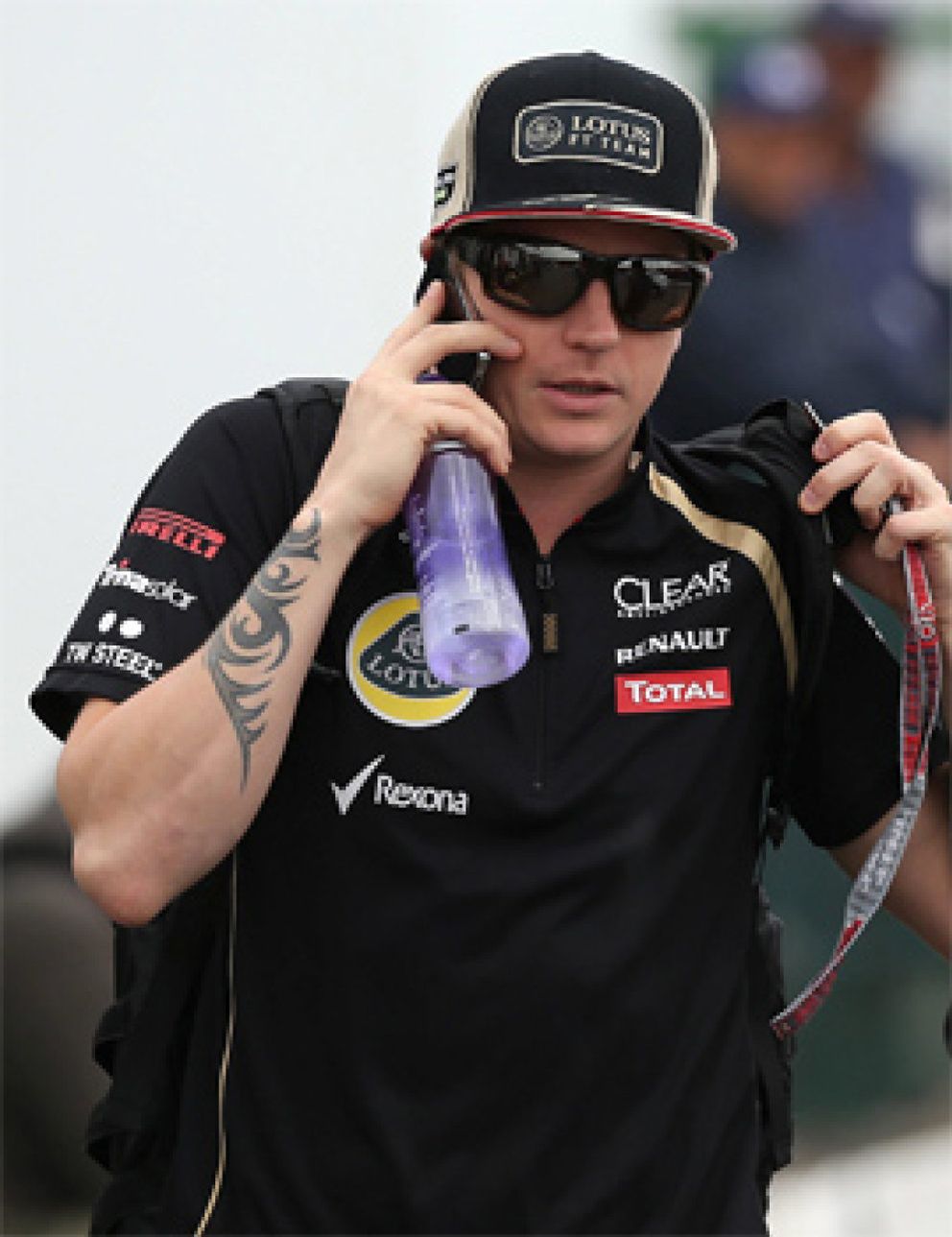 Foto: Raikkonen dejó de "estrellarse contra árboles" para hacer 40 adelantamientos en Fórmula 1