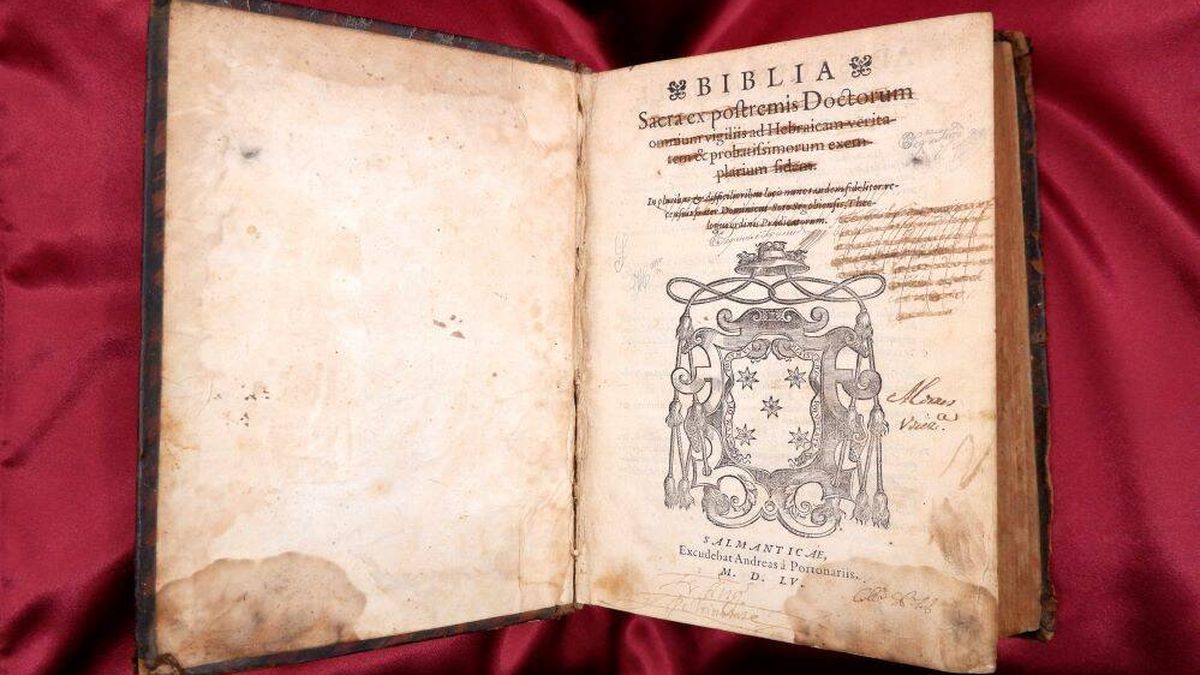 Esta Biblia fue prohibida por la Inquisición, solo quedan 5 ejemplares y uno sale a subasta