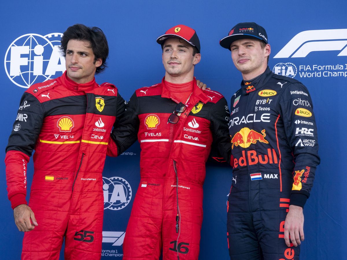 Foto: Sainz y Leclerc tendrán que parar a Verstappen en la carrera. (EFE/Shawn Thew)