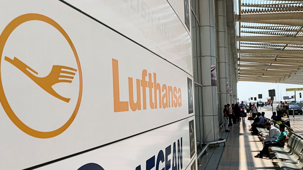 Lufthansa entra en números rojos y se desploma en bolsa