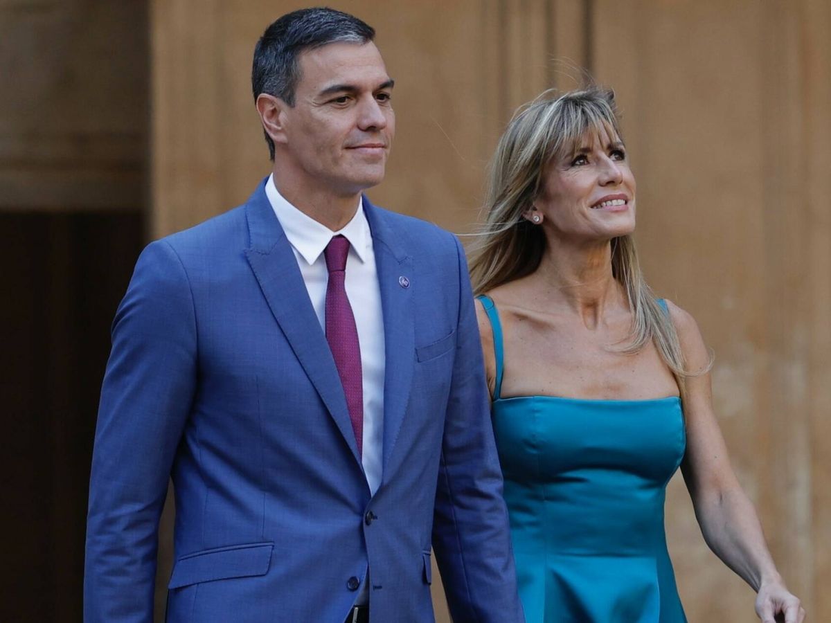 Foto: El presidente del Gobierno, Pedro Sánchez, y su mujer, Begoña Gómez. (Europa Press/Álex Cámara)