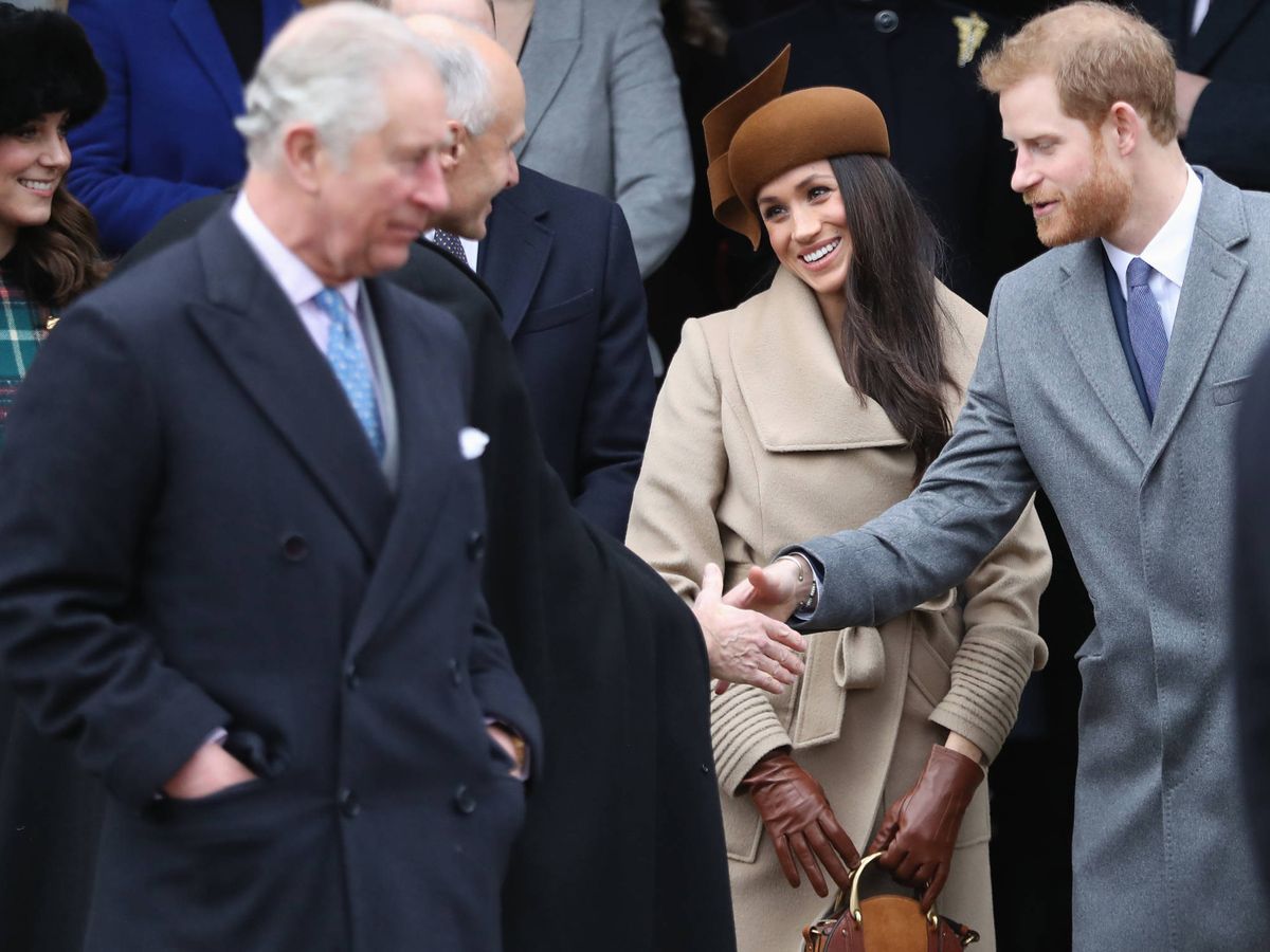 Foto: Meghan Markle, el príncipe Carlos y el príncipe Harry en una imagen de archivo. (Getty) 