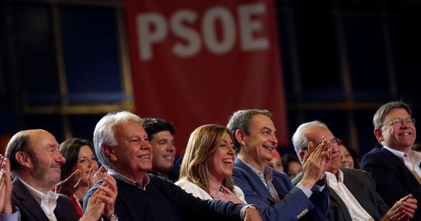 Foto: La presidenta de la Junta de Andalucía, Susana Díaz, durante el acto político donde se lanzó oficialmente a la carrera por liderar el PSOE. (Reuters)