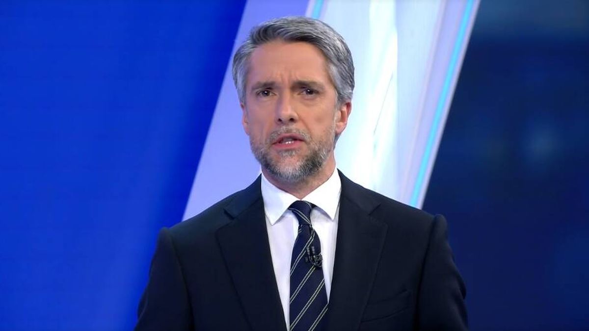 Audiencias TV | Carlos Franganillo se estrena con fuerza en 'Informativos Telecinco', pero no inquieta a Vicente Vallés en Antena 3