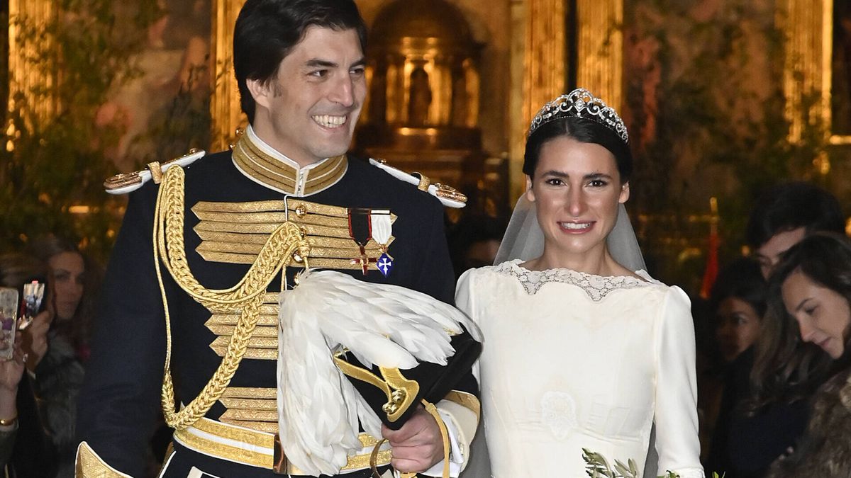 Las mejores imágenes (y looks) de la boda de Ana Sainz