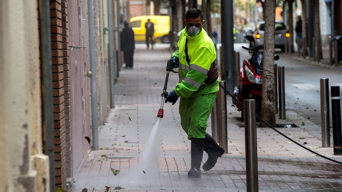 Barcelona ofrece 329 puestos de trabajo para personas en paro: descubre los requisitos