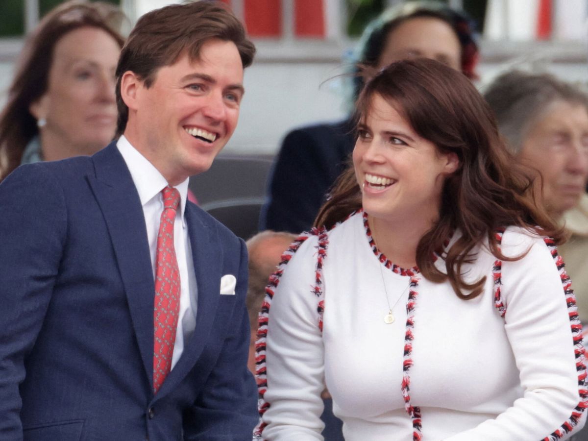 Foto: Eugenia de York y Jack Brooksbank, en el Jubileo de Platino de Isabel II en 2022. (Reuters)