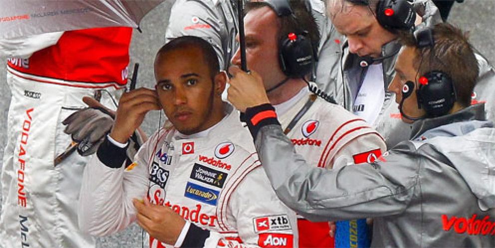 Foto: Ferrari: fichar a Lewis Hamilton o a Sergio Pérez, he aquí el dilema...