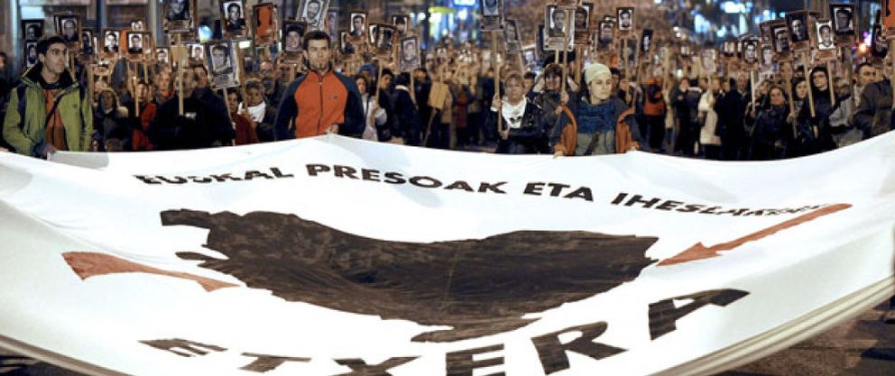 Foto: Miles de personas piden en Bilbao "el fin de la dispersión" de presos de ETA